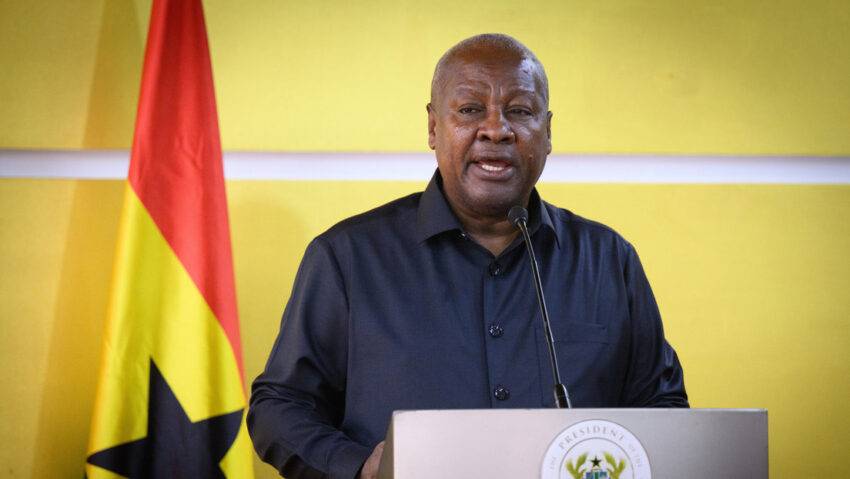 Presidente africano insta a "reconocer la injusticia más grave en la historia de la humanidad"