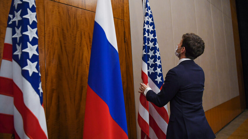 Rusia mantiene las restricciones del START III mientras EE.UU. las cumpla