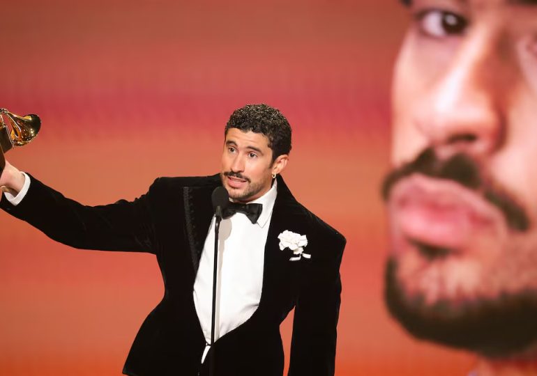 Bad Bunny lidera lista de latinos más galardonados en Premios Grammy 2026