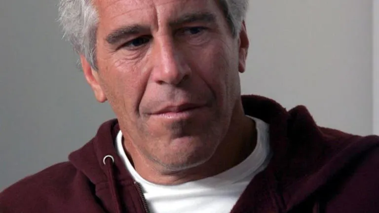 La Red Rusa de Epstein: Archivos desclasificados revelan intentos de acercamiento al círculo de Putin