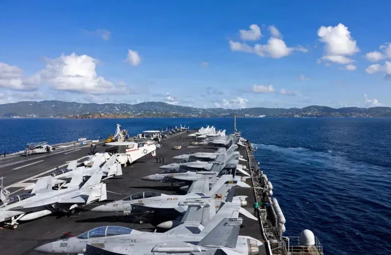 Poderío NAVAL en alerta: el Pentágono prepara un SEGUNDO portaaviones para despliegue inmediato en MEDIO ORIENTE