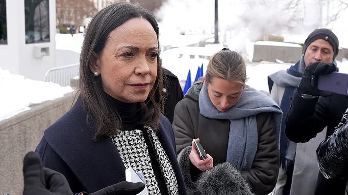 Retorno a la escena pública: María Corina Machado pone fin a su resguardo