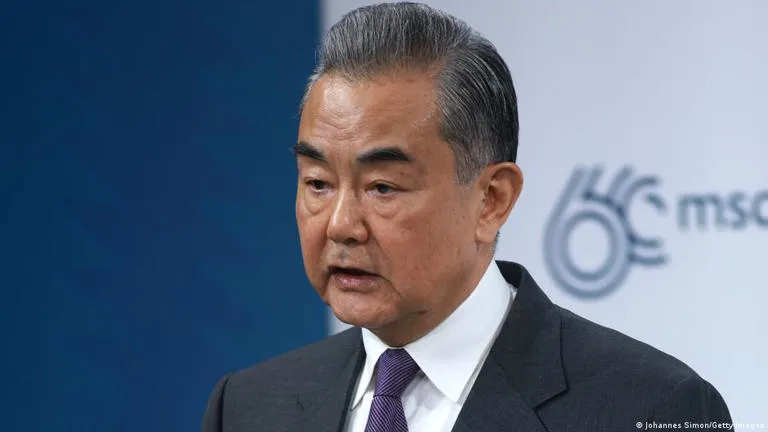 ¡Equilibrio de PODER! China envía nueva ayuda humanitaria a Ucrania en un movimiento que sacude la diplomacia mundial