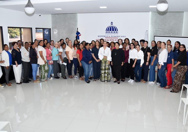 Gobernadora Patricia Muñoz y Ministerio de la Mujer encabezan Gran Consulta Nacional en Espaillat