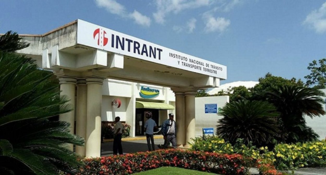 Intrant anuncia cierre en el Malecón por desfile del 27 de febrero y detalla ocho rutas alternas