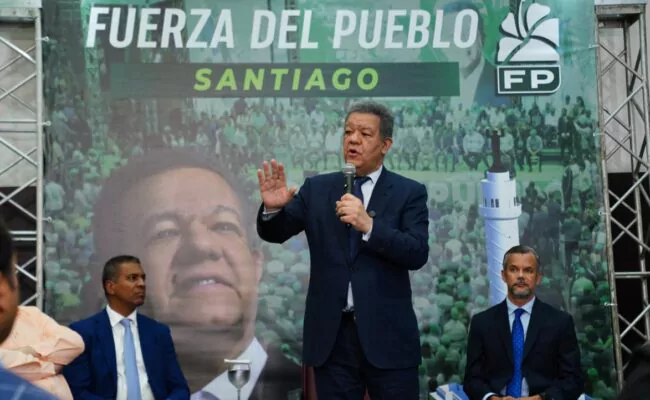 “Ya no prometan más, hagan”, pues el atraco de SeNaSa les quitó la autoridad moral" exige Leonel Fernández al PRM