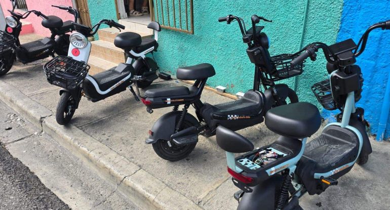 "No se alquilarán patinetas eléctricas a menores que no tenga cédula", advierten