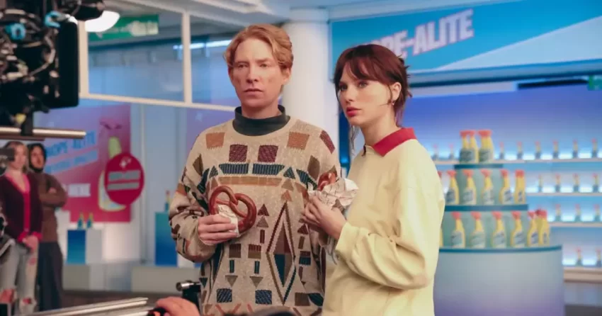 A Taylor Swift le “explota” la chispa creativa que dio origen al video musical de “Opalite” en el show de Graham Norton