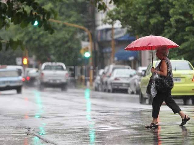 Vaguada y frente frío provocarán lluvias y descenso de temperaturas en República Dominicana