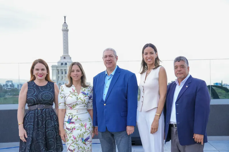 "VISITANDO SANTIAGO": La nueva apuesta editorial para redescubrir la Ciudad Corazón