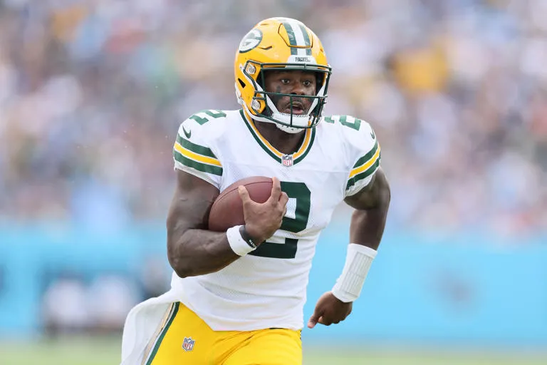 Malik Willis envía mensaje a los Packers tras firmar con los Dolphins