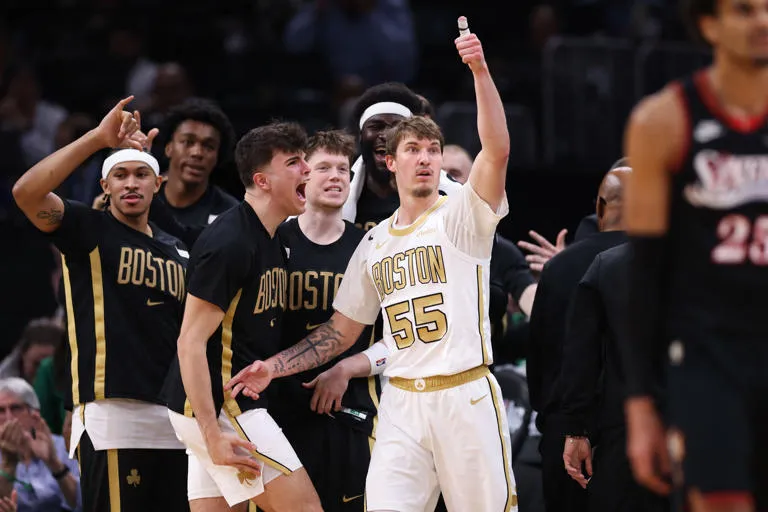 ¿Sello de Campeón? Los Boston Celtics a un paso de cumplir la "Regla Phil Jackson"