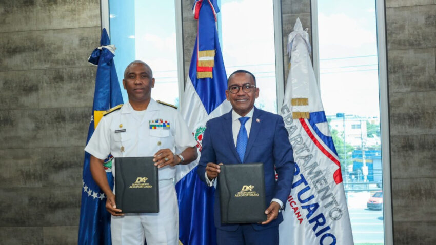 Departamento Aeroportuario y Armada Dominicana fortalecen cooperación para proteger actividades aeroportuarias ante situaciones de riesgo