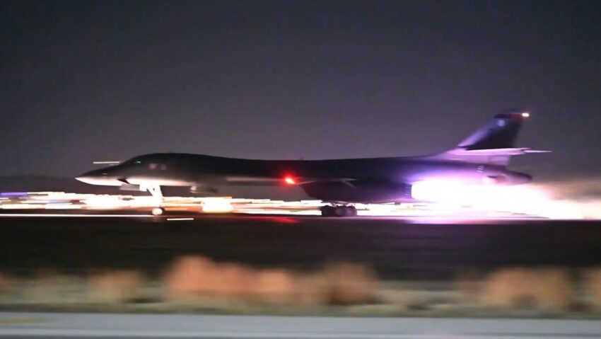 EE.UU. muestra los bombarderos B-1 que atacaron "en lo profundo de Irán"