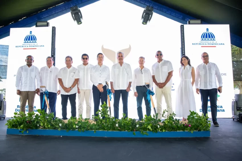 Abinader anuncia inversión millonaria en conjunto a Playa Grande para desarrollo de nuevo aeropuerto