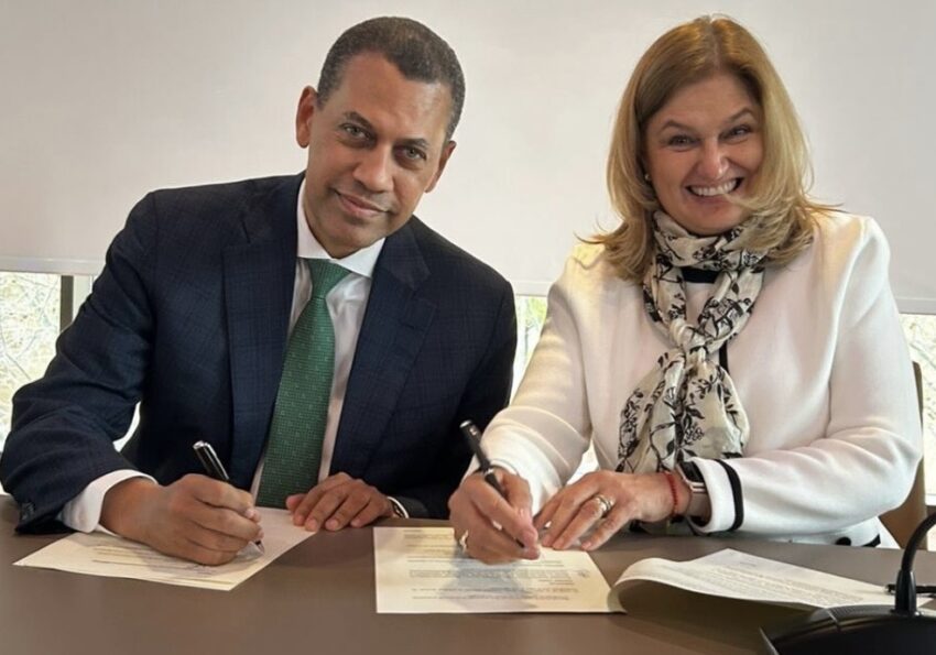 BARCELONA: Indotel firma acuerdos para fortalecer capacidades regulatorias