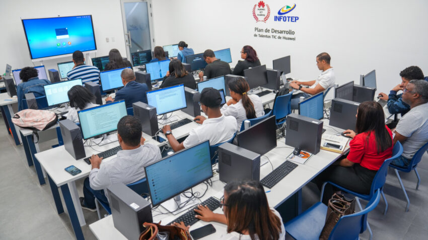 Infotep destaca crecimiento de su programa de formación virtual en el Día Mundial del Aprendizaje Digital