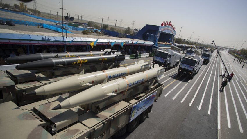 Los golpes de represalia iraníes a la infraestructura militar de EE.UU. en IMÁGENES SATELITALES