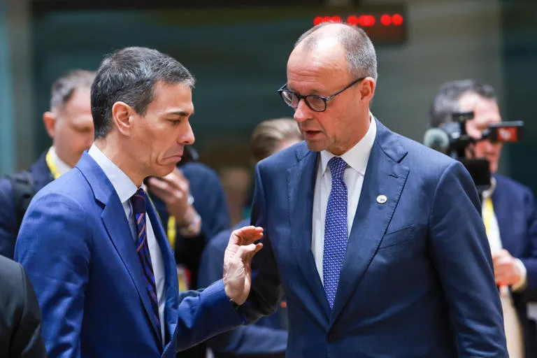 Cumbre de urgencia: Sánchez busca calmar las aguas con Merz y Von der Leyen tras los roces por Irán