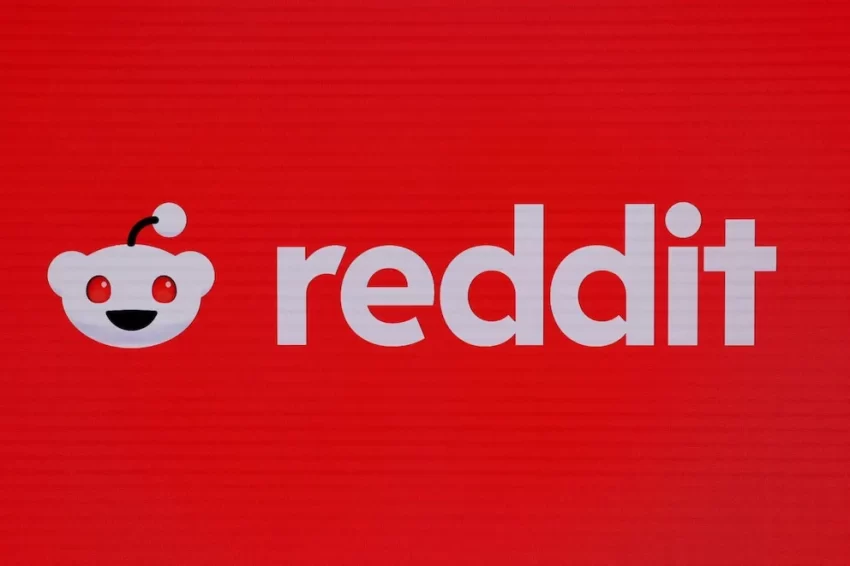 Reddit contra los Bots: La plataforma planea usar biometría para verificar "humanos reales"