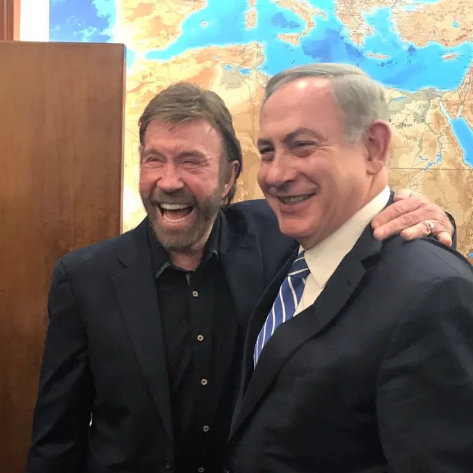 "Un gran amigo de Israel": Benjamín Netanyahu lamenta el fallecimiento de Chuck Norris