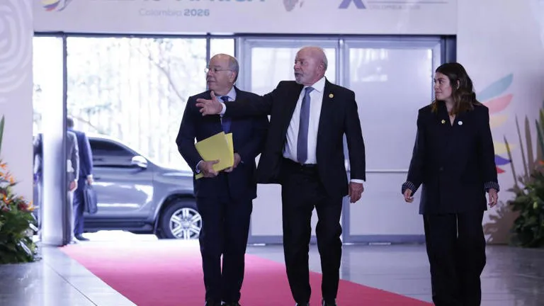 Bloque crítico en Sudamérica: Lula arremete contra EE. UU. por Venezuela y Cuba, mientras Petro cuestiona a la ONU