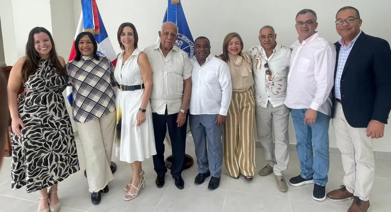 Iván Rondón engalana las letras dominicanas con la presentación de su nueva obra literaria