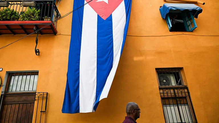 Alianza energética en el Caribe: Tanquero ruso desafía el bloqueo y se aproxima a costas cubanas