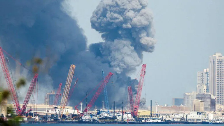 Caos en el mercado de metales: Irán ataca plantas de aluminio estratégicas y dispara los precios