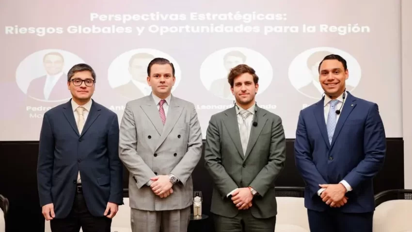 Mirada al futuro: Economistas analizan riesgos y oportunidades para la República Dominicana