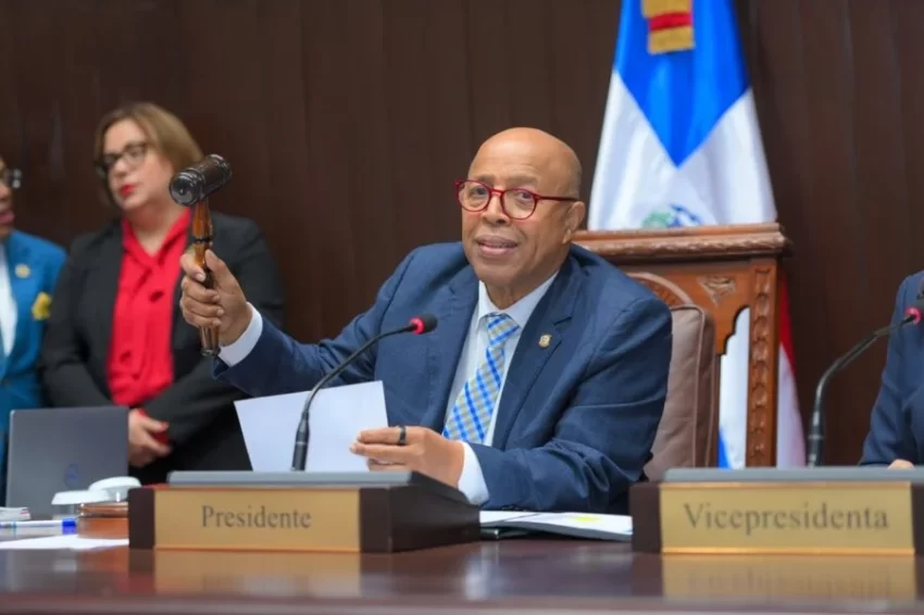 Diputados aprueban eliminación de candidaturas independientes sin debate previo