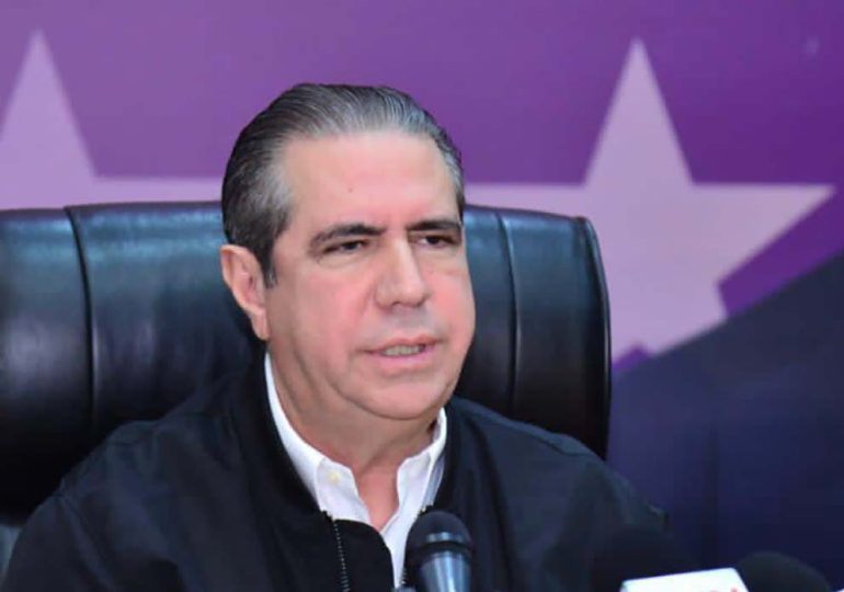 Francisco Javier García agotará intensa agenda en Santiago este sábado