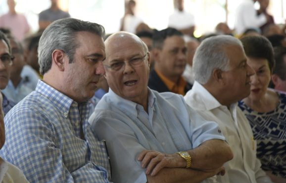 HM preocupado por la falta de cumplimiento contrato minero