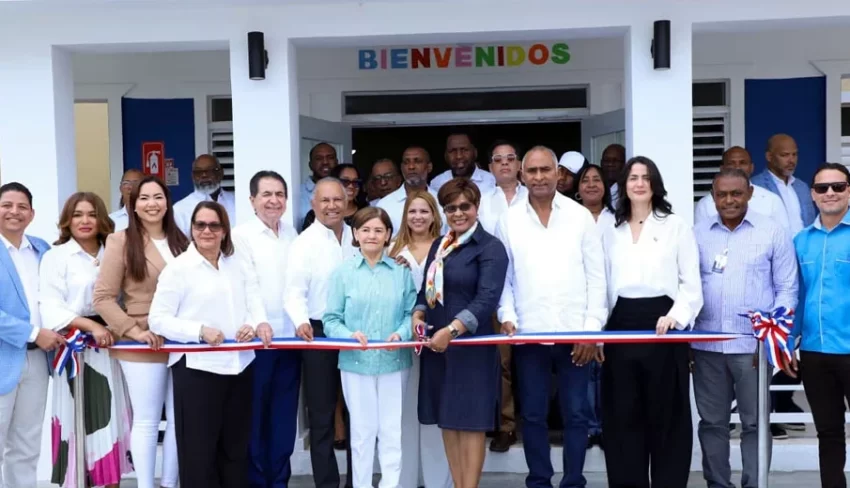 Directora del INAIPI, Josefa Castillo Rodríguez, proclama que “el futuro de la patria inicia con la niñez”