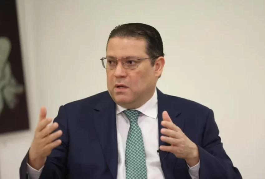 Yayo destaca liderazgo, preparación y capacidad de Luis Abinader por manejo crisis en la RD.