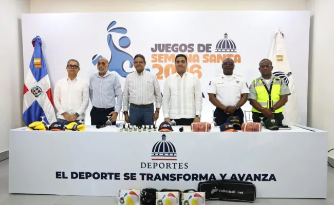 El ministro Kelvin Cruz relanza los campamentos recreativos de Semana Santa 2026