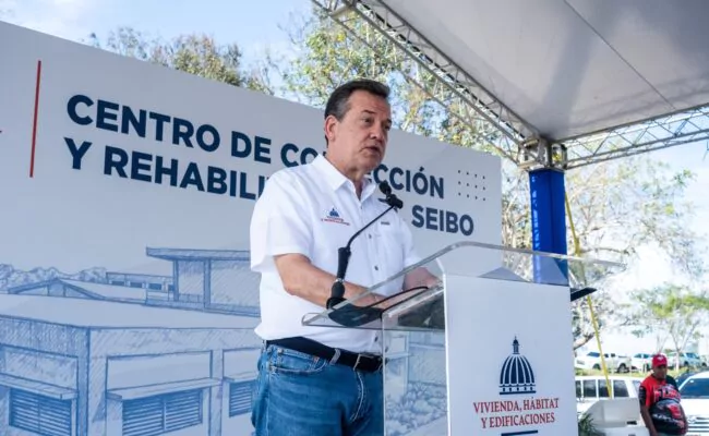 Ministro Ito Bisonó deja iniciada la construcción del Centro de Corrección y Rehabilitación de El Seibo