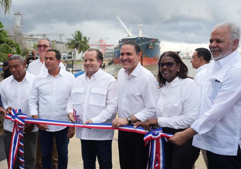 Paliza y Jean Luis Rodríguez inauguran muelle pesquero de Haina; suman 19 entregados por APORDOM