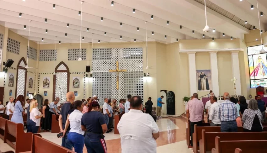 Propeep remoza templo comunitario en SDO y fortalece espacios de fe