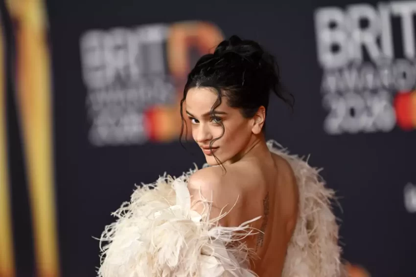 Rosalía desata debate por sus declaraciones sobre Picasso: “¿Quién soy yo para juzgar?”