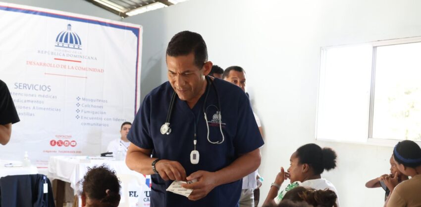 Jornada de salud y dignificación en Los Bajos de Haina: Un esfuerzo comunitario