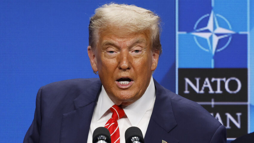 Trump lanza nuevo disparo a la OTAN: "No deberíamos pagarles billones de dólares"