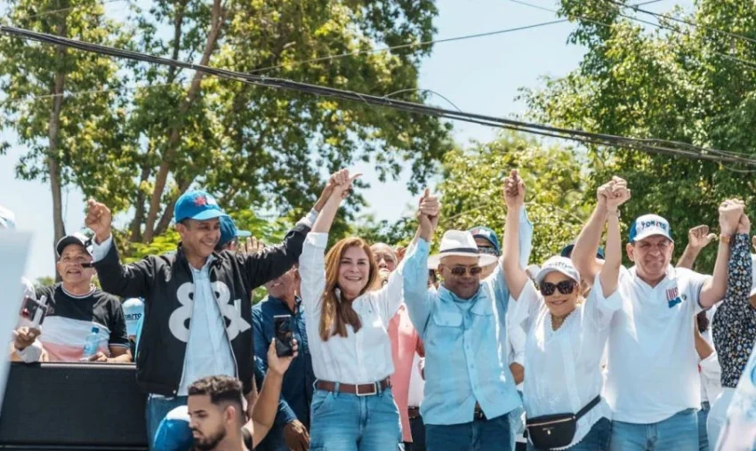 Carolina recibe contundente respaldo de estructura del PRM en Monseñor Nouel encabezada por el senador Héctor Acosta (El Torito) y el diputado Norberto Ortiz