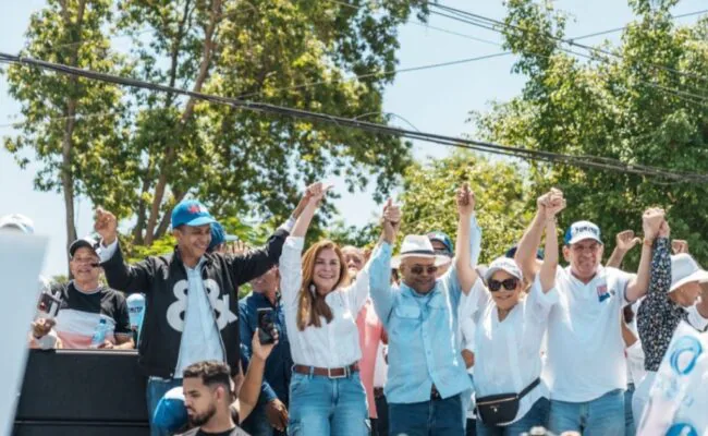 Carolina recibe contundente respaldo de estructura del PRM en Monseñor Nouel; Héctor Acosta (El Torito) y el diputado Norberto Ortiz aseguran la hija de Hipólito cuenta con total apoyo en la provincia