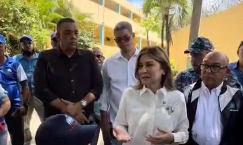 Carolina Mejía coordina entrega de ayuda en zonas afectadas por las lluvias