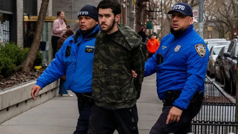 Evidencia irrefutable: Sospechosos del ataque a la residencia del alcalde de Nueva York documentaron sus planes en diarios y audios