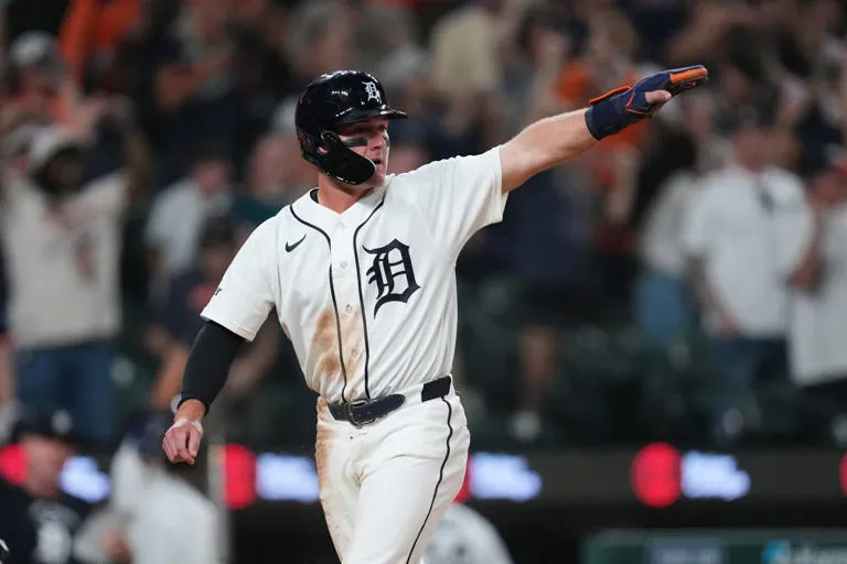 Apuesta histórica en Detroit: Los Tigres blindan al novato Kevin McGonigle con un contrato millonario
