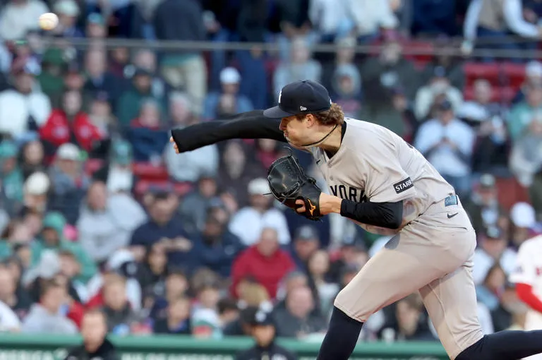 Los Yankees barren a los Medias Rojas con otra joya de Schlitter y suman 6 victorias al hilo