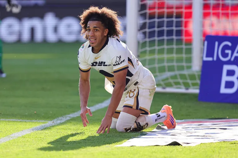 Pumas hace historia: Nuevo récord de puntos y liderato en el Clausura 2026