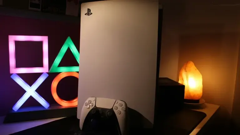 Renacer en las estanterías: La PlayStation 5 busca reconquistar el mercado con un precio irresistible